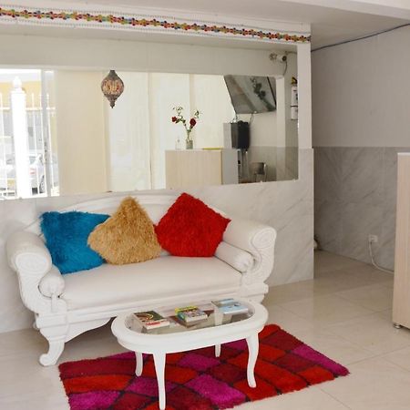 Hostal Marbella 47 Картахена Экстерьер фото