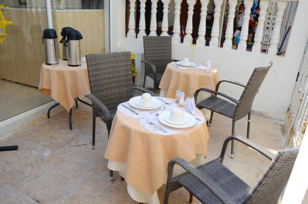 Hostal Marbella 47 Картахена Экстерьер фото