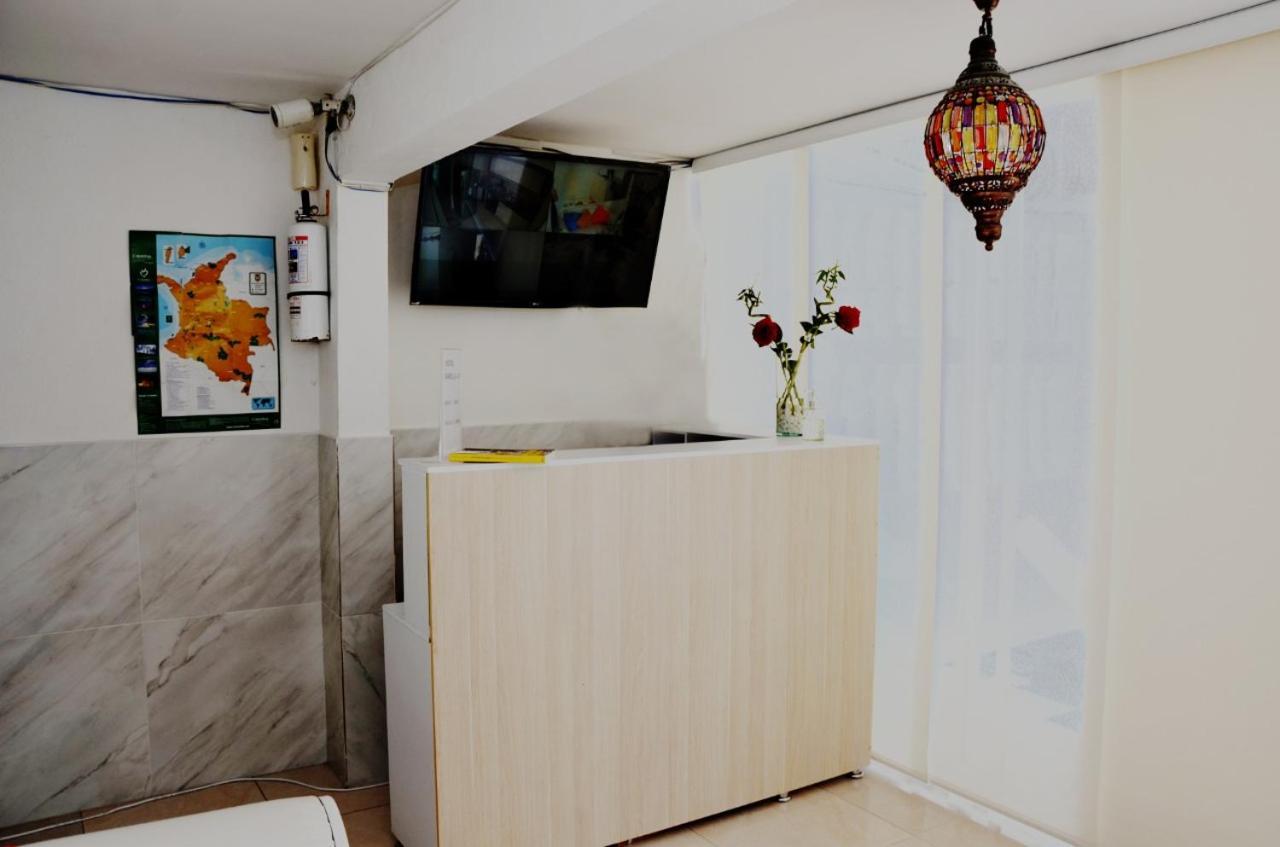 Hostal Marbella 47 Картахена Экстерьер фото