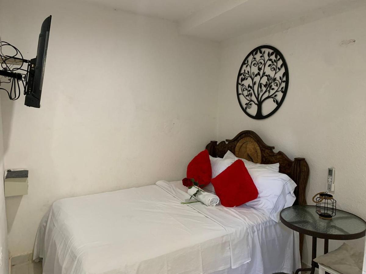 Hostal Marbella 47 Картахена Экстерьер фото